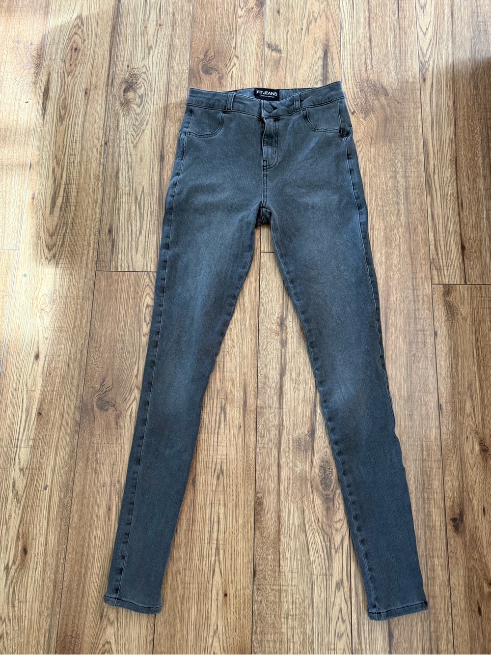 FITJEANS Women's High-Rise Skinny Jeans - Charcoal Gray